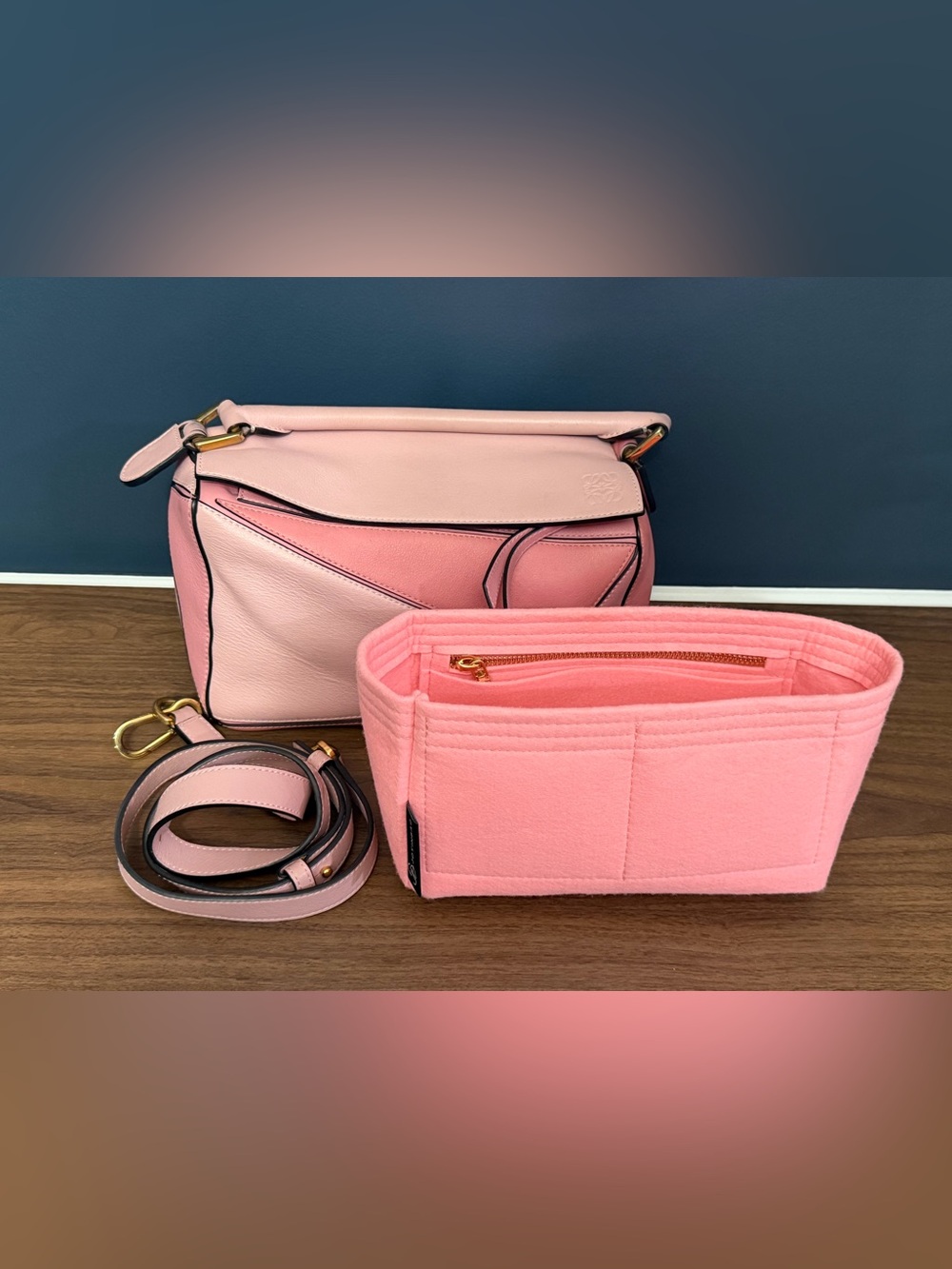 Loewe Small Puzzle Bag - Picture 2 of 11